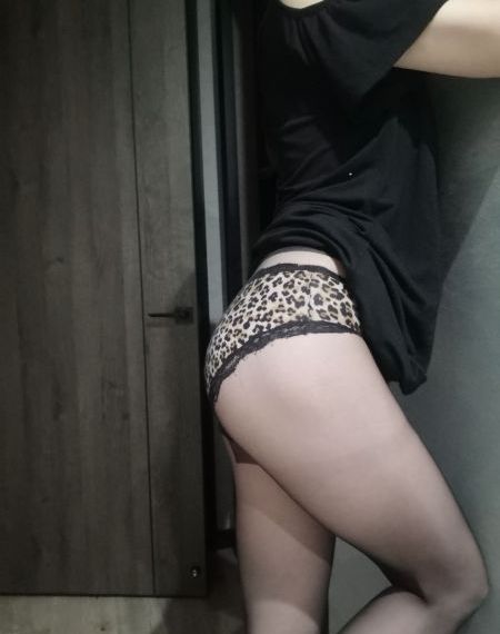 打屁股教训男男spank视频_BDBD在线观看