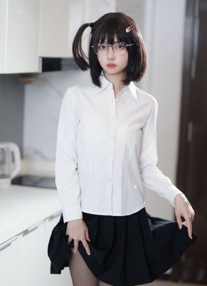 蜜桃产区产1产区二产区在线_720高清视频播放